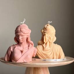Blind Justice Soy Wax Candle Woman Bust Statue Candle - thumbnail 2