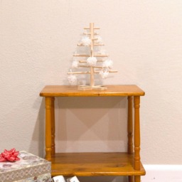 Modern Wood Dowel Christmas Tree, Scandinavian Style Tabletop Decor. Height 12 In - thumbnail 3