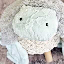 Sea Turtle Plush Rug in Faux Fur For Ocean Nursery Decor - thumbnail 3