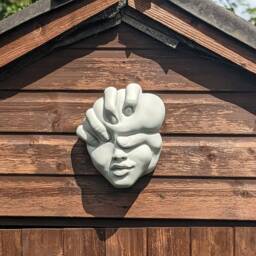 Abstract Squished Face Sculpture, Nordic Wall Decor - thumbnail 2