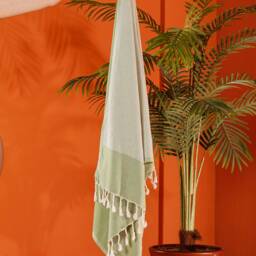 Hand-Woven Organic Cotton Beach Towel Pistachio Green, Quick Dry - thumbnail 3