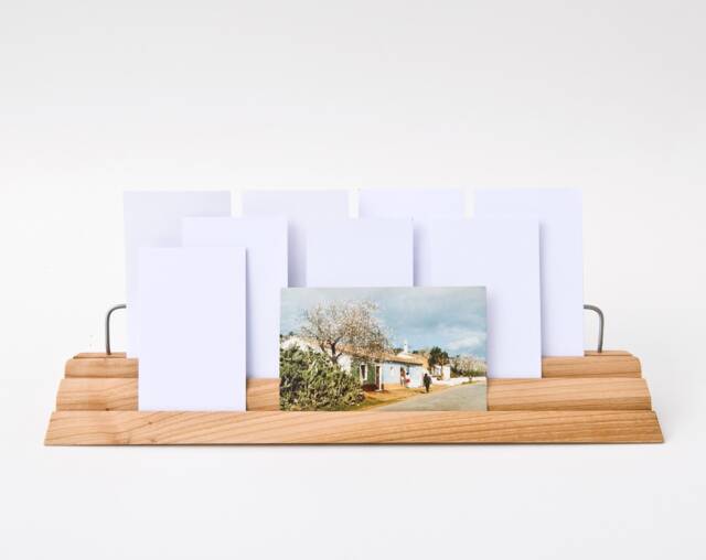 Wooden Note Card Bleacher/Index Holder Business Display Desktop Organizer Maxie - image 1