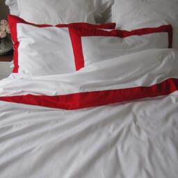 Red Border White Cotton Sateen Duvet Cover Set, Modern Nautical Bedding - thumbnail 3
