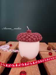 Handcrafted Acorn Candle Soy & Bee Wax, Eco-Friendly Christmas Decor - thumbnail 1