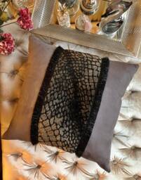 Lilac Suede Decorative Pillow Cover With Fur - thumbnail 1