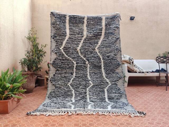 Hand Knotted Wool Rug Tribal Berber Design, Moroccan Accent - image 1