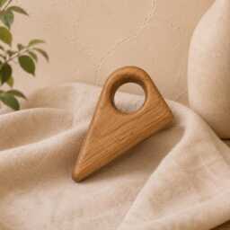 Solid Oak Curtain Rod Brackets - Minimalist Scandinavian Wooden Wall Mount Hardware - thumbnail 3