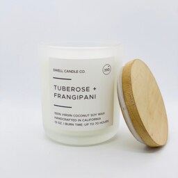 Tuberose Frangipani Coconut Soy Candle - Wooden Wick, 12 Oz - thumbnail 2