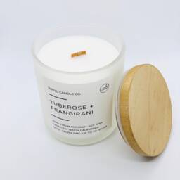 Tuberose Frangipani Coconut Soy Candle - Wooden Wick, 12 Oz - thumbnail 3