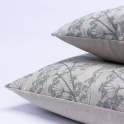 Cow Parsley Xl Rectangular Cushion in Duck Egg Blue & Natural Beige. Cottagecore Botanical Leaves & Flowers Design. 23X15 - thumbnail 2