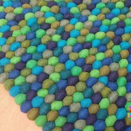 Felt Ball Rug Handmade 100% Wool Play Mat - thumbnail 2