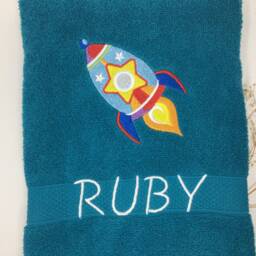 Guest Towel/Hand Bath 500Gsm Personalized Embroidery Space Spaceship Rocket Drive 08 Name - thumbnail 2