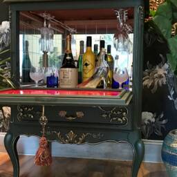 Hand Painted French Oak Shabby Chic Hallway Drinks Cabinet in Dark Green & Gold - thumbnail 3