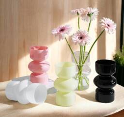 Decorative Plant Hydroponic Vase - Minimalist & Elegant For Stylish Home Decor - Coloured Glass Fresh Flowers Arrangement - thumbnail 1