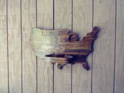 America Shelf - Pallet Wood Rack Custom Art - thumbnail 1