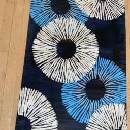 "Floorcloth - Made To Order ""Two Toned Blue Flower"" 24"" X 70" - thumbnail 3