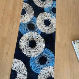 "Floorcloth - Made To Order ""Two Toned Blue Flower"" 24"" X 70" - thumbnail 2
