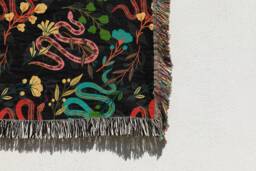 Floral Snakes Throw Blanket Animal Blanket, Woven Wall Tapestry, Couch Bed Blanket - thumbnail 1