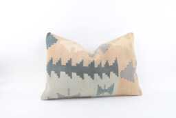 Handwoven Beige Kilim Pillow Cover Vintage Turkish Wool - 16x24 - thumbnail 1