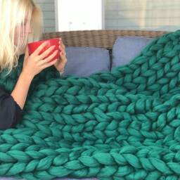 Super Chunky Blanket, Knit Christmas Gift, Arm Knitted Knits, Yarn, Merino Wool - thumbnail 2