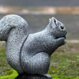 Concrete Squirrel Sculpture Garden Figurine Outdoor Woodland Statue Yard Ornament Animal Decoration Squirrel Lover Gift Art - thumbnail 3
