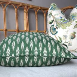Green Foliage Pillow Cover, 100% Cotton, Hamptons Decor. No Tarriff Charges - thumbnail 4