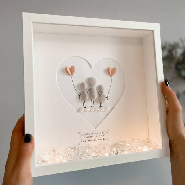 Mum Nana Keepsake Personalised Pebble Art Picture Frame Birthday Gift 50Th Mum Box Rock Family Grandma From Grandkids Childminder - image 1