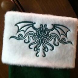 Cthulhu Crest Christmas Stocking - thumbnail 2