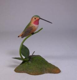 Rufous Hummingbird Hand Carved Wooden Bird - thumbnail 2