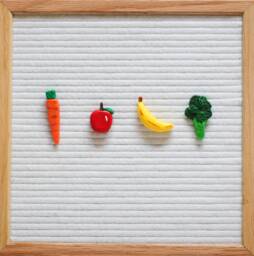 Felt Letter Board Ornaments Handmade Clay Fruits & Veggies Set - thumbnail 1