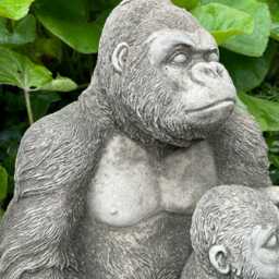Gorilla W Baby Stone Statue - Reconstituted Outdoor Garden Ornament Sculpture - thumbnail 2