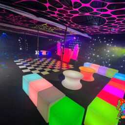 Bundle Party Decorations, X2 Uv Pink Decor, Blacklight Canopies, Trippy Wall Hangings, Pschedelic Tapestry, Birthday Gigs & More - thumbnail 4