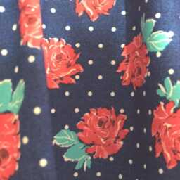 Beautiful Roses On Blue Pin Dot Valance ~ 41 42 Inches Wide - thumbnail 3
