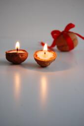 Walnut Shell Scented Candles, Cute Sweet Gift, Woodland Rustic Wedding Favors, Hygge Home Decor