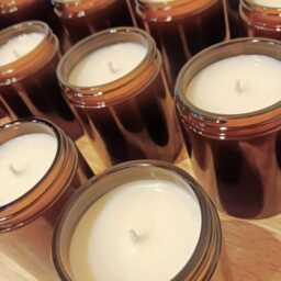 Mother's Day Dog Mum Candle Gift Set Soy Wax, Scented With Box & Matches - thumbnail 4