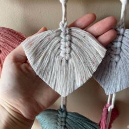 Macrame Mini Feathers Wall Hanging - Nursery Natural Decor Falling Leaves Boho Various Colours - thumbnail 4