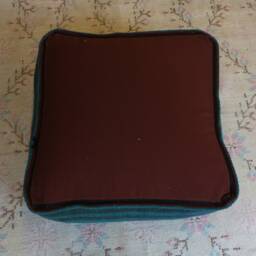 Handmade Kilim Rug Pouf, Square Ottoman, Vintage Turkish Wool - thumbnail 4