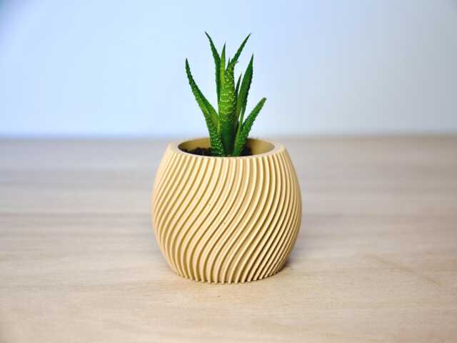 Oceanside Bulb Plant Pot - Coastal Ocean-Inspired Succulent Planter Aesthetic Modern Indoor Cute Minimalist With Drainage - image 1