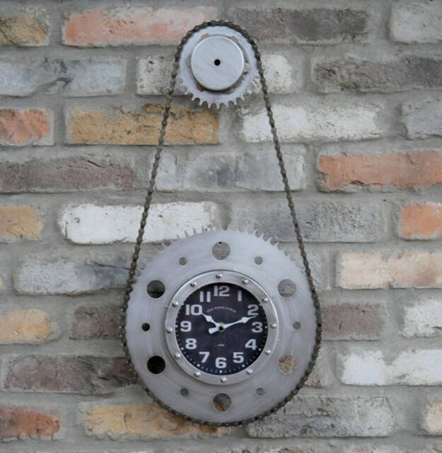 Bike Chain Wall Clock Bicycle Gear Cog Industrial Metal Large 60cm - image 1