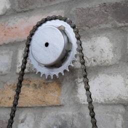 Bike Chain Wall Clock Bicycle Gear Cog Industrial Metal Large 60cm - thumbnail 3