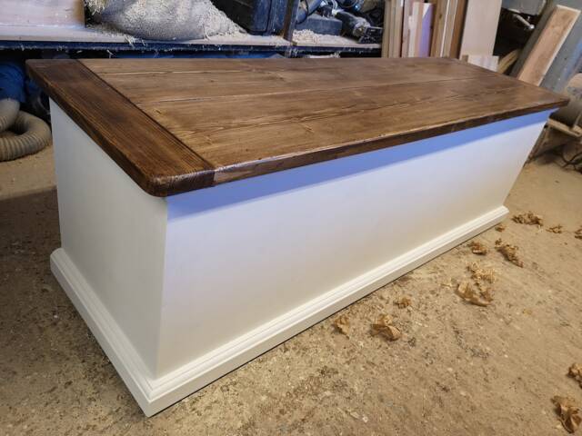 Handmade Pine Storage Chest Bench Farmhouse Blanket Box Ottoman - image 1