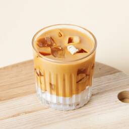 Dessert Candle Set - 2 Pieces - Coffee & Cake Scented Candles Made From Soy Wax - thumbnail 3