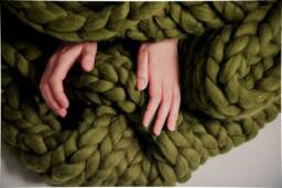 Chunky Blanket For Mother's Day, Wedding, Anniversary & Birthday Gift Handmade Giant Wool Merino Throw 45 Colors