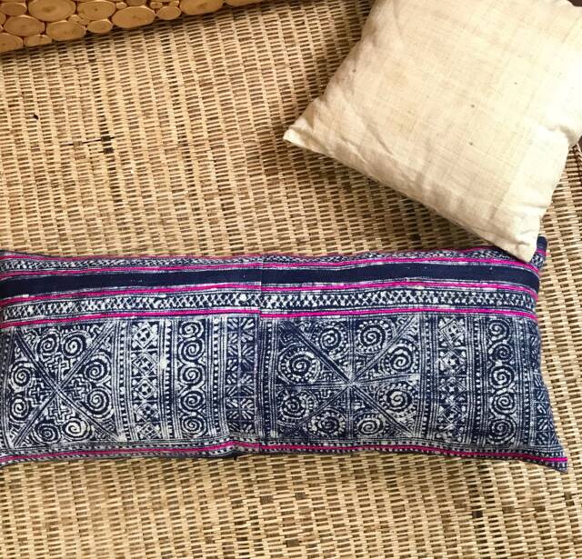 Indigo Dye Batik Hemp Cushion Cover - image 1