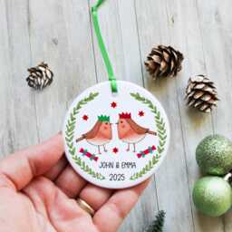 Christmas Robins Couple Ornament - Personalised Bird Tree Decoration Cute Red Robin Pair Winter Lovebirds - thumbnail 2