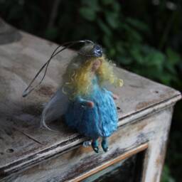Needle Felted Snowflake Fairy Ornament Wool Christmas Decoration - thumbnail 3