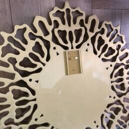 Large Carved Round Wall Mirror Gold Accent, 25 Inch Diameter - thumbnail 4