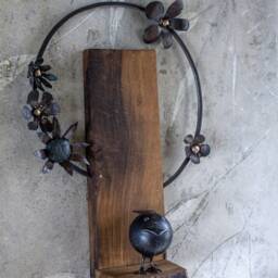 Metal & Wood Wall Sculpture - Black Birds With Wreath Of Metal Flowers, Original Artwork By The Steel Style Things, Signed - thumbnail 3