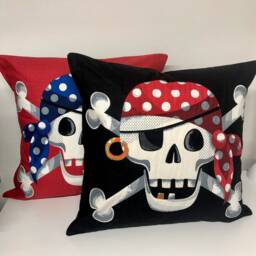 Large Handmade Quilted Pirate Skull & Crossbones Cushion. Child's Room, Playroom, Theme - thumbnail 3