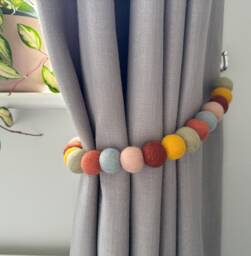 Terracotta Rust Felt Ball Curtain Tie Backs - Pom Hold Custom Nursery Decor Baby Gift Colourful Pull - thumbnail 1